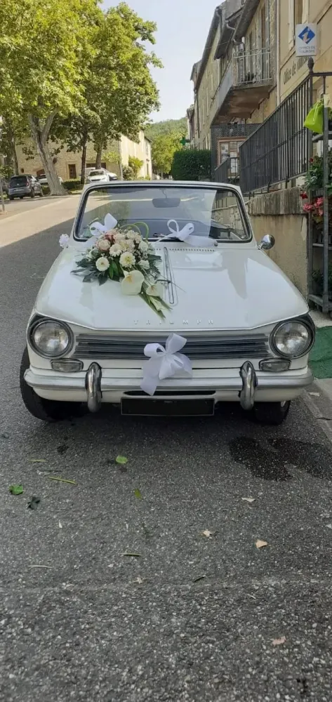 compositions-florales-mariage-voiture-2